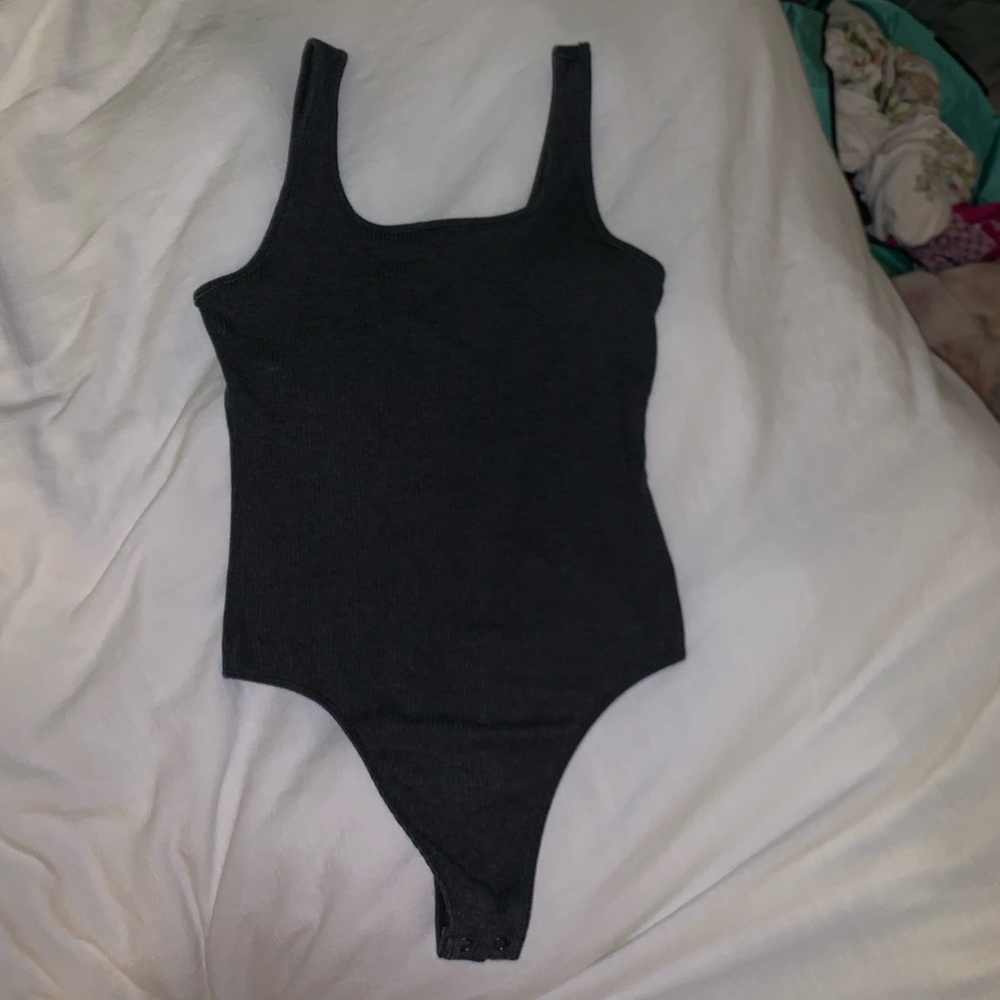 American Eagle grey bodysuit
